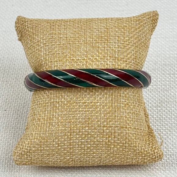 Jiu Long Xing Red Green Enamel Hinge Bracelet Vintage Gold Tone. - Picture 1 of 8